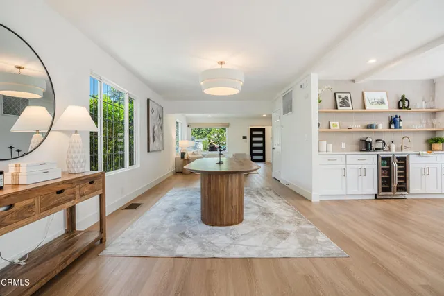 $2,450,000 | 11100 Hortense Street, Toluca Lake, CA 91602