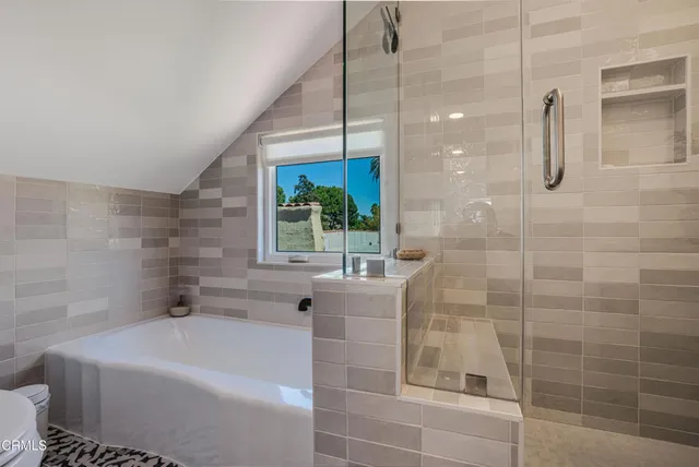 $2,450,000 | 11100 Hortense Street, Toluca Lake, CA 91602