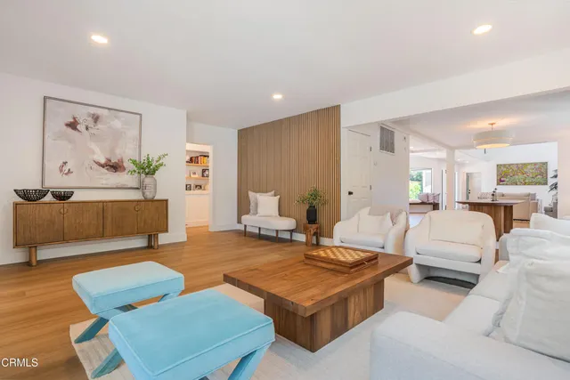 $2,450,000 | 11100 Hortense Street, Toluca Lake, CA 91602