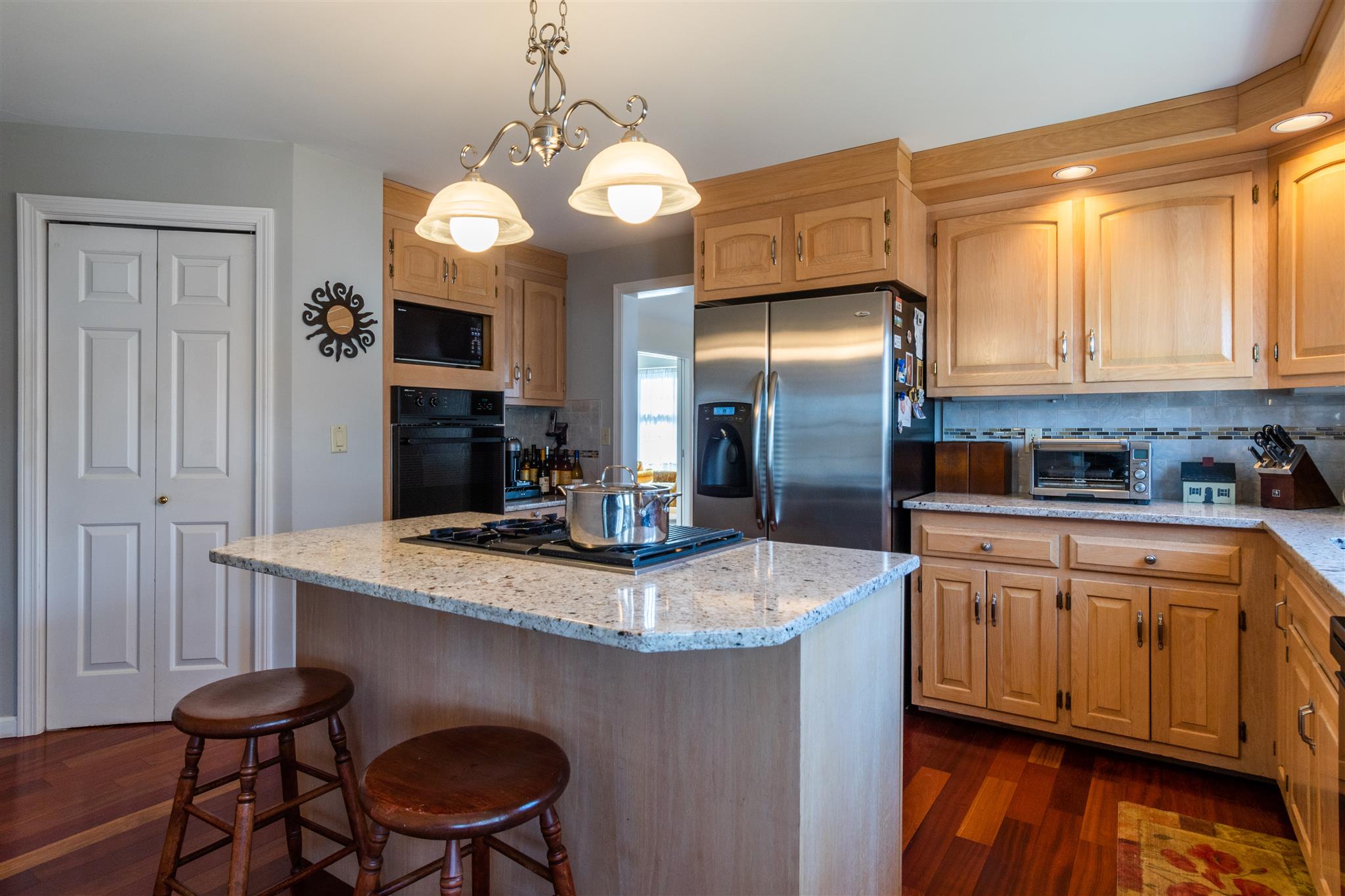 277 East Dunstable Road Nashua, NH 03062 - Photo 8 of 37