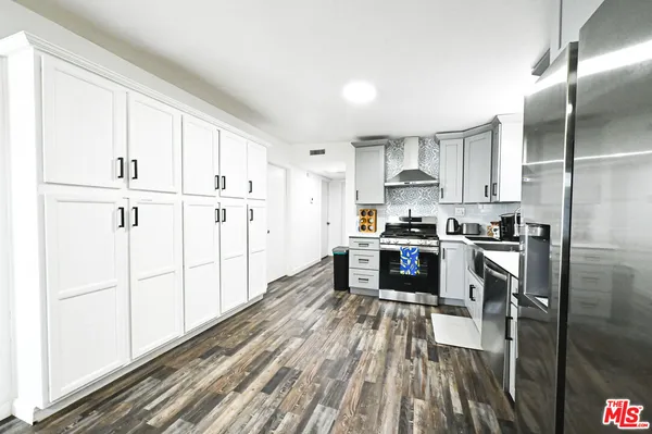 $4,500 | 11839 205th Street, Lakewood, CA 90715