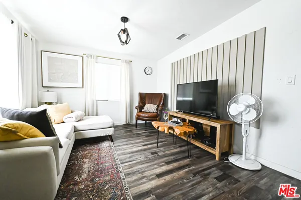 $4,500 | 11839 205th Street, Lakewood, CA 90715