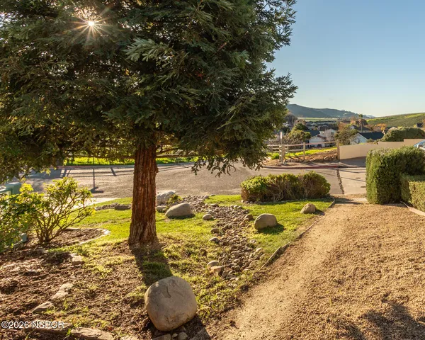 $825,000 | 24 Gonzales Lane, Los Alamos, CA 93440