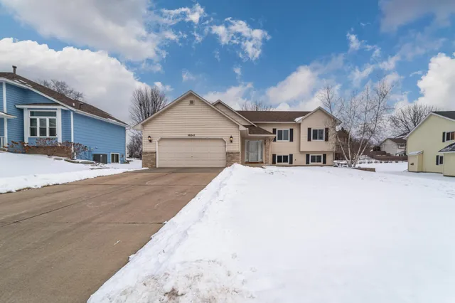 $448,500 | 16241 Grinnell Avenue, Lakeville, MN 55044