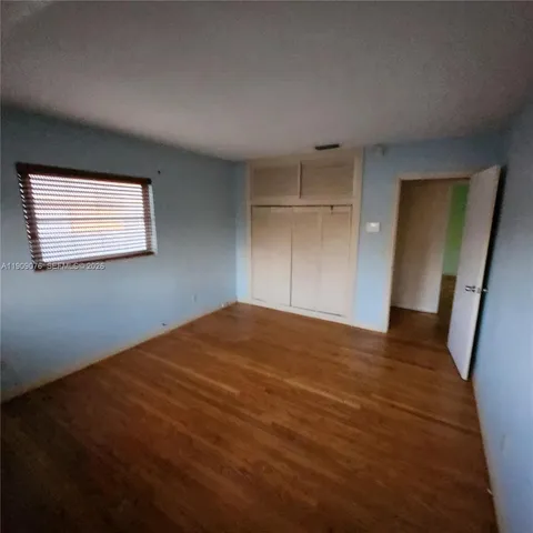 $242,250 | 1547 West 10th Street, Riviera Beach, FL 33404