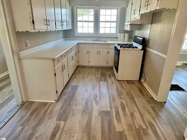 $1,200 | 13 Allen Street, Pelzer, SC 29669