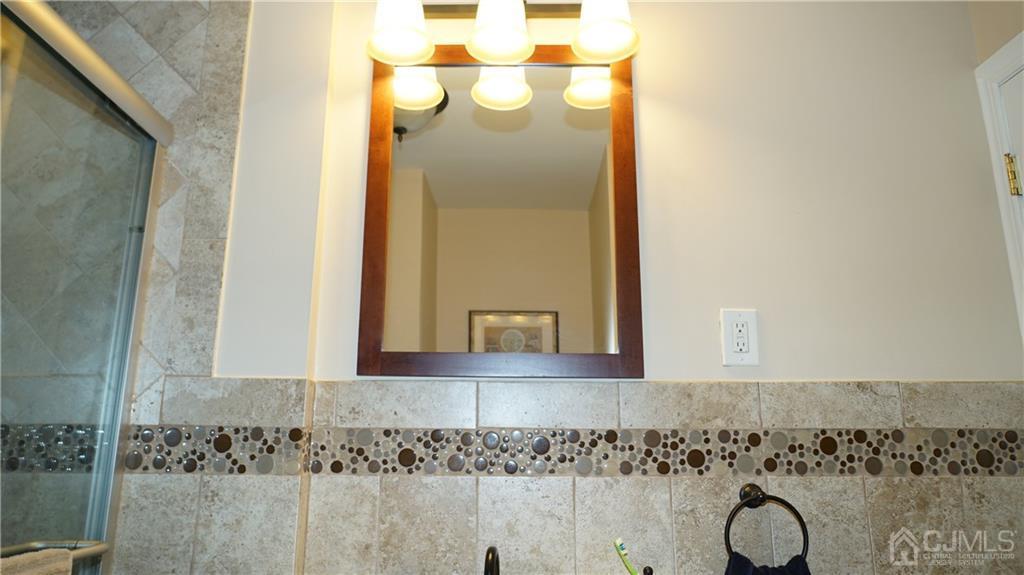 311 Rector Street Perth Amboy, NJ 08861 - Photo 11 of 24 Gallery Image 11