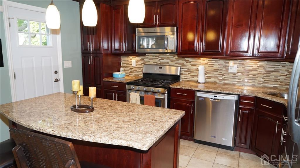 311 Rector Street Perth Amboy, NJ 08861 - Photo 16 of 24 Gallery Image 16