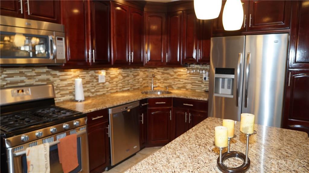 311 Rector Street Perth Amboy, NJ 08861 - Photo 3 of 24 Gallery Image 3