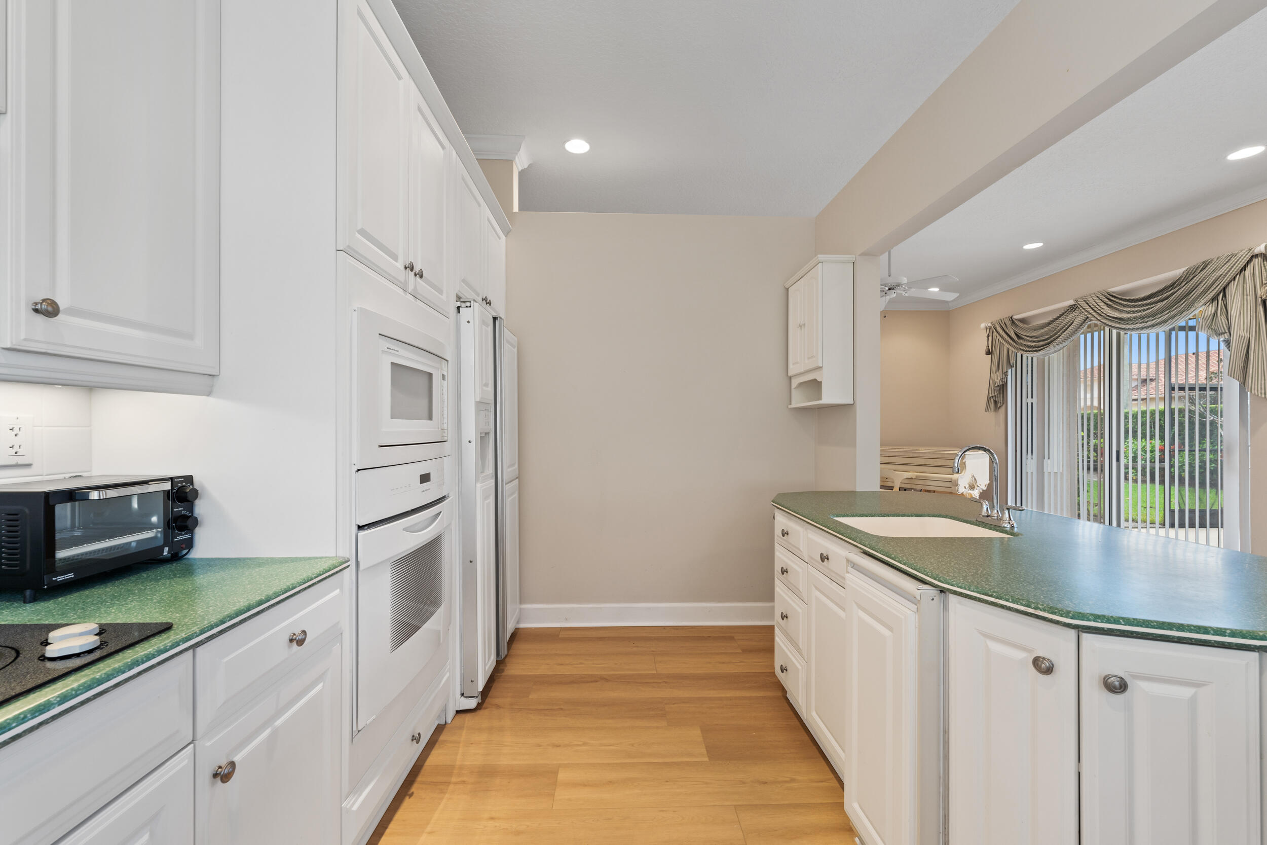 7978 Southeast Hempstead Circle Hobe Sound, FL 33455 - Photo 23 of 64 26_40