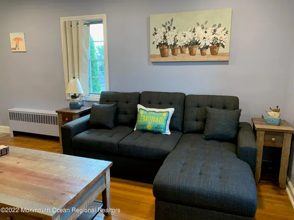 $1,850 | 515 Monmouth Avenue, Unit REAR, Bradley Beach, NJ 07720