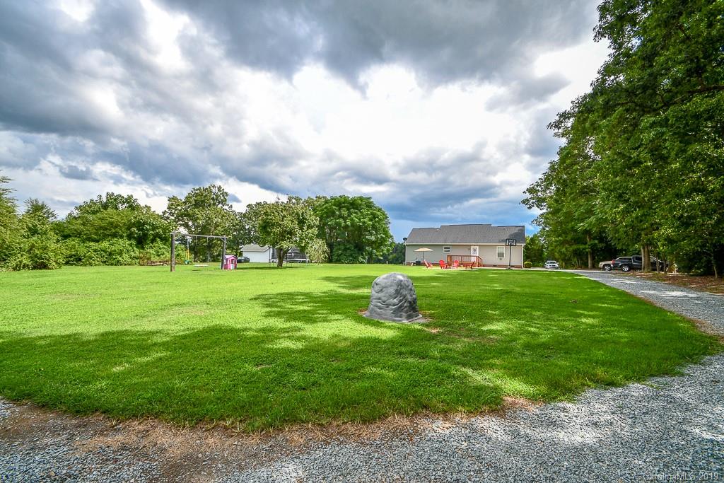 917 Deese Road Monroe, NC 28110 - Photo 7 of 25