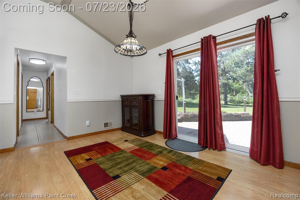 423 East Road Holly, MI 48442 - Photo 11 of 61 Gallery Image 11