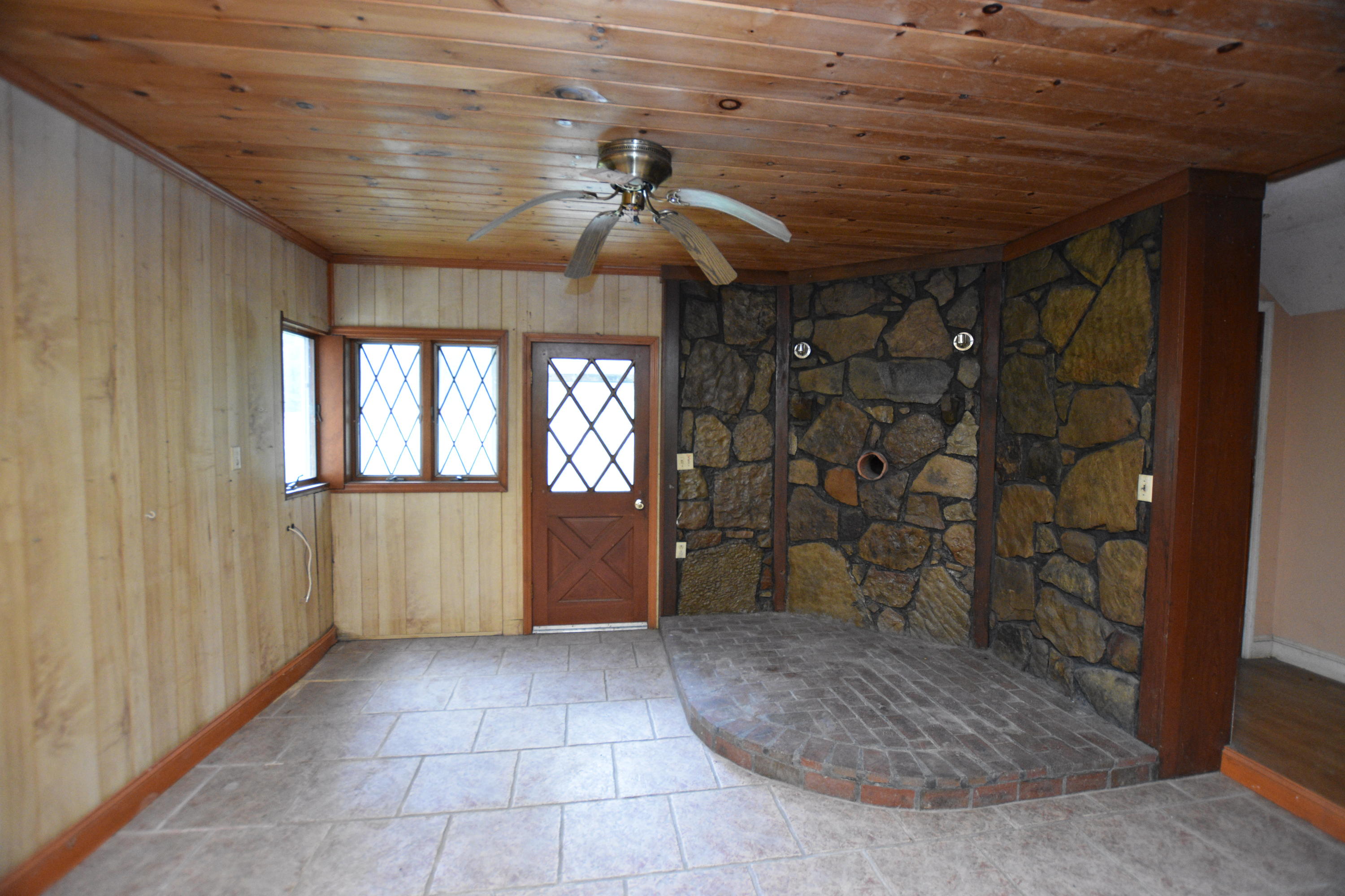 3296 Spring Place Road Southeast Cleveland, TN 37323 - Photo 6 of 18 DSC_0060