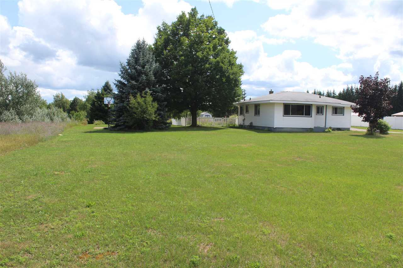 6616 East 34 Road Cadillac, MI 49601 - Photo 3 of 29 1850701-2.JPG