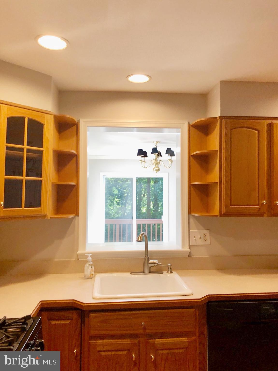 1225 Earnestine Street McLean, VA 22101 - Photo 6 of 16 Kitchen