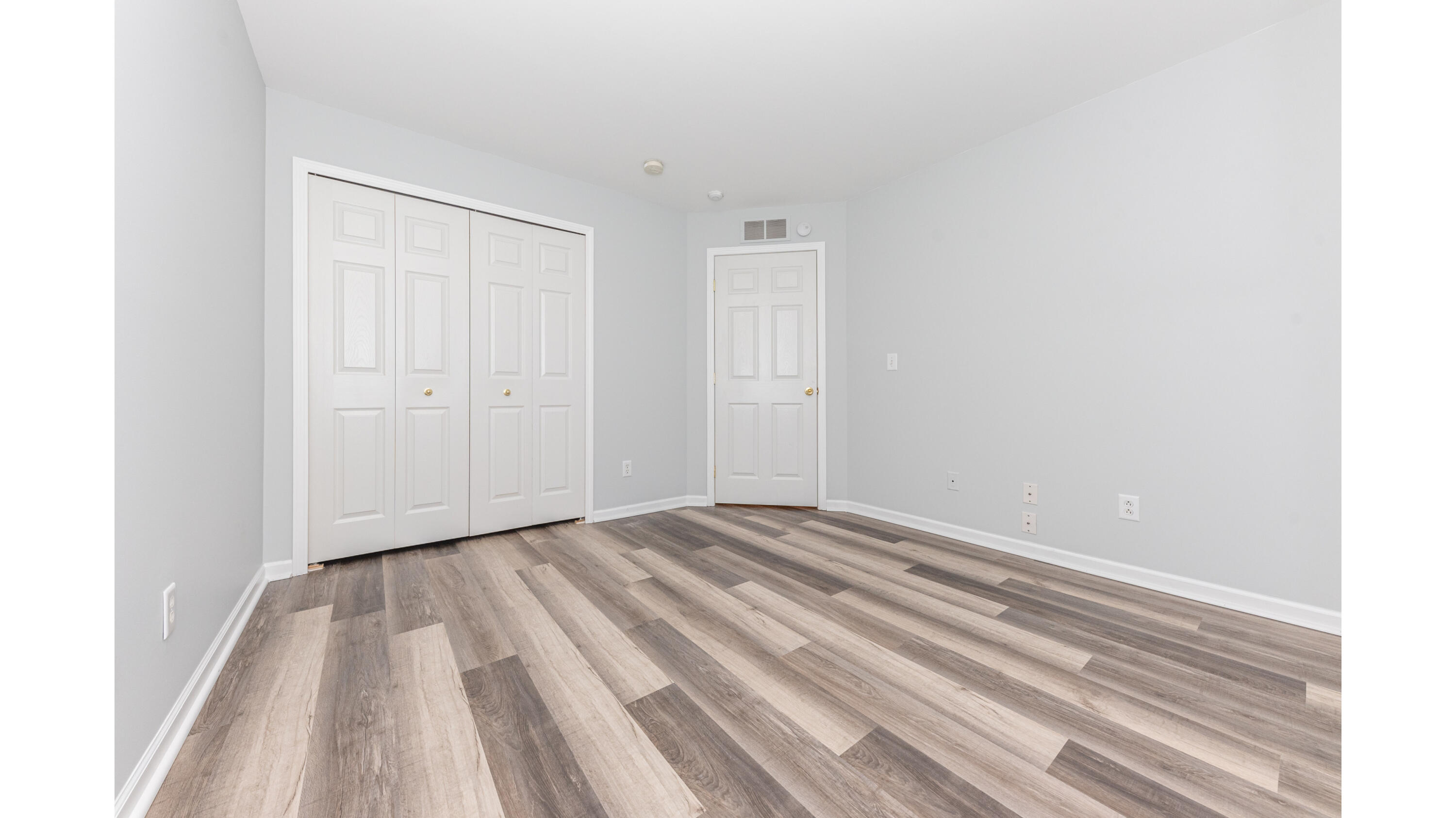 3957 Cornerstone Drive Canton, MI 48188 - Photo 12 of 21 006_17