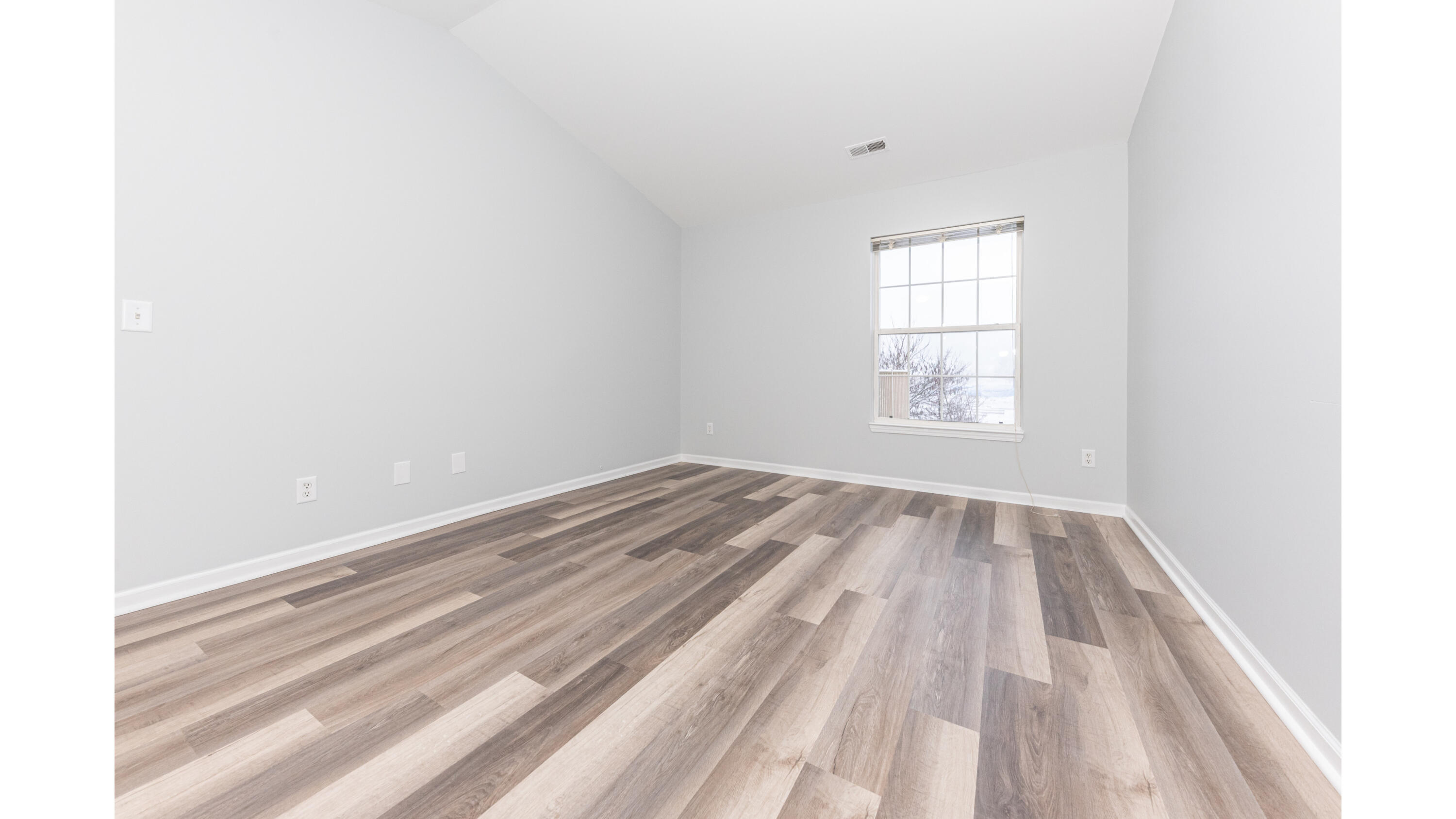3957 Cornerstone Drive Canton, MI 48188 - Photo 17 of 21 018_10