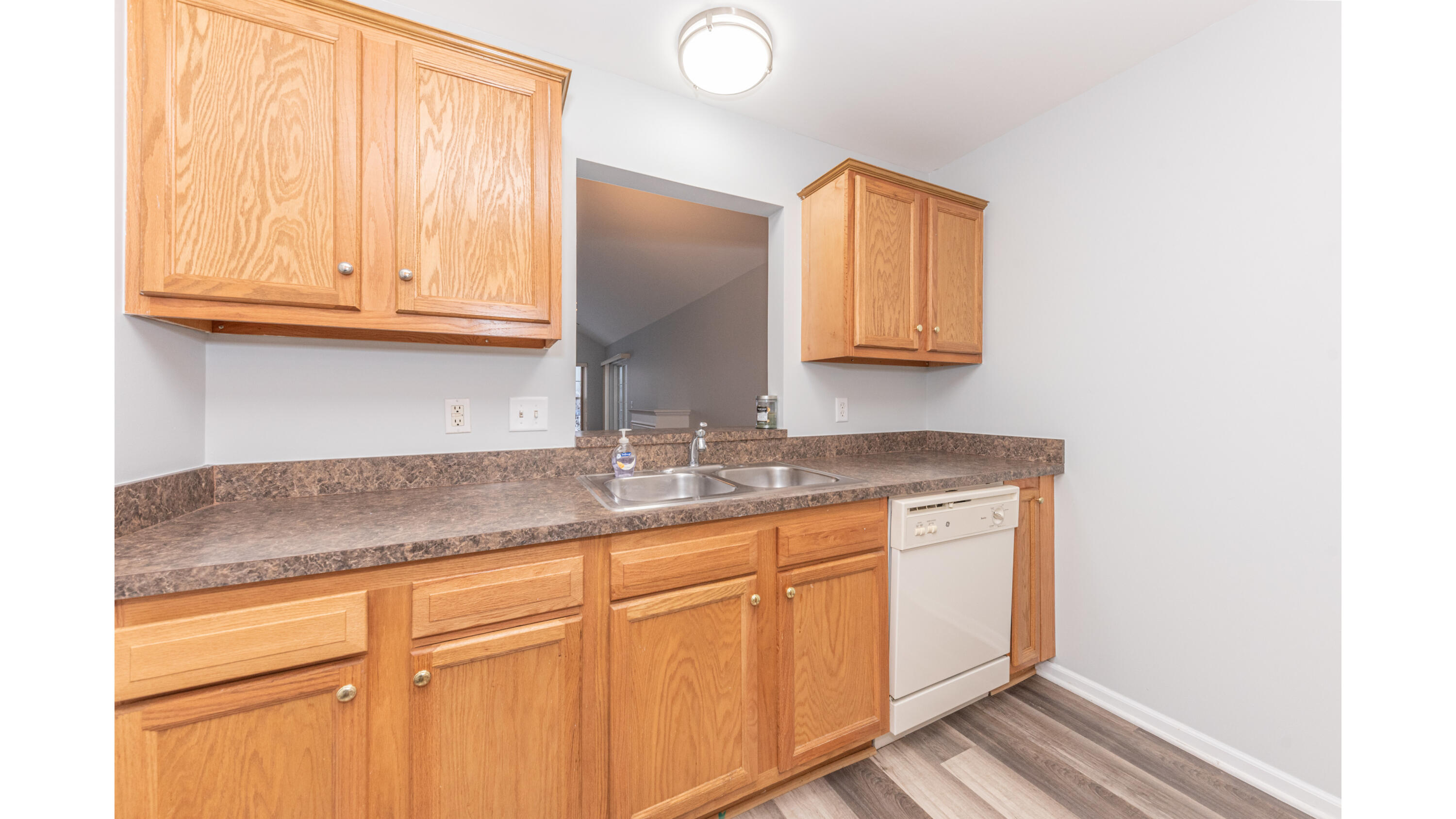 3957 Cornerstone Drive Canton, MI 48188 - Photo 8 of 21 013_5