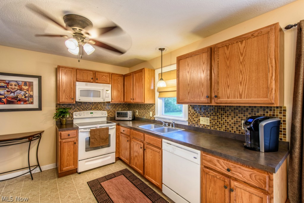 4628 7th Street Northwest Canton, OH 44708 - Photo 6 of 24