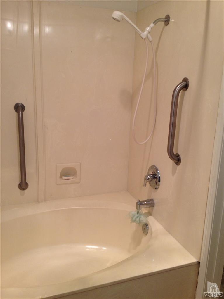 654 Terrace View Place Port Hueneme, CA 93041 - Photo 17 of 30 a bathroom with a bathtub