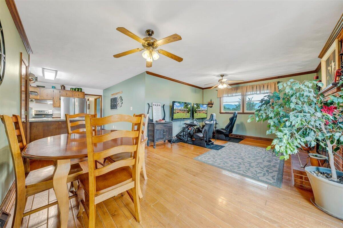 588 Brunswick Forge Road Troutville, VA 24175 - Photo 9 of 68 10-MIB04953