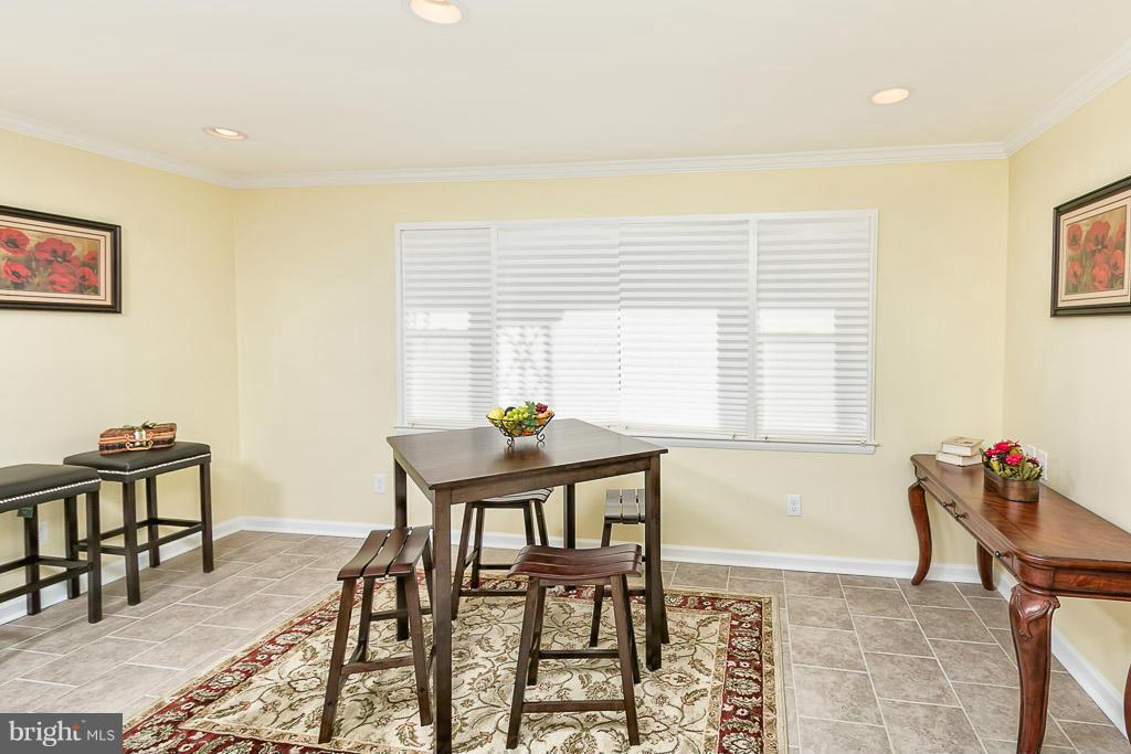 8218 Brattle Road Baltimore, MD 21208 - Photo 8 of 30 Interior (General)