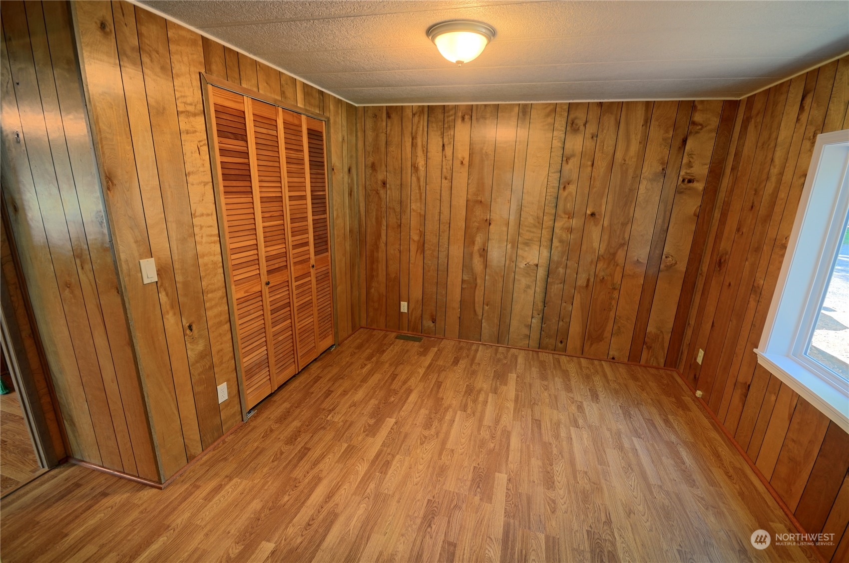 7472 Rd F Southeast, Unit 8 Othello, WA 99344 - Photo 18 of 23 a view of a wooden door