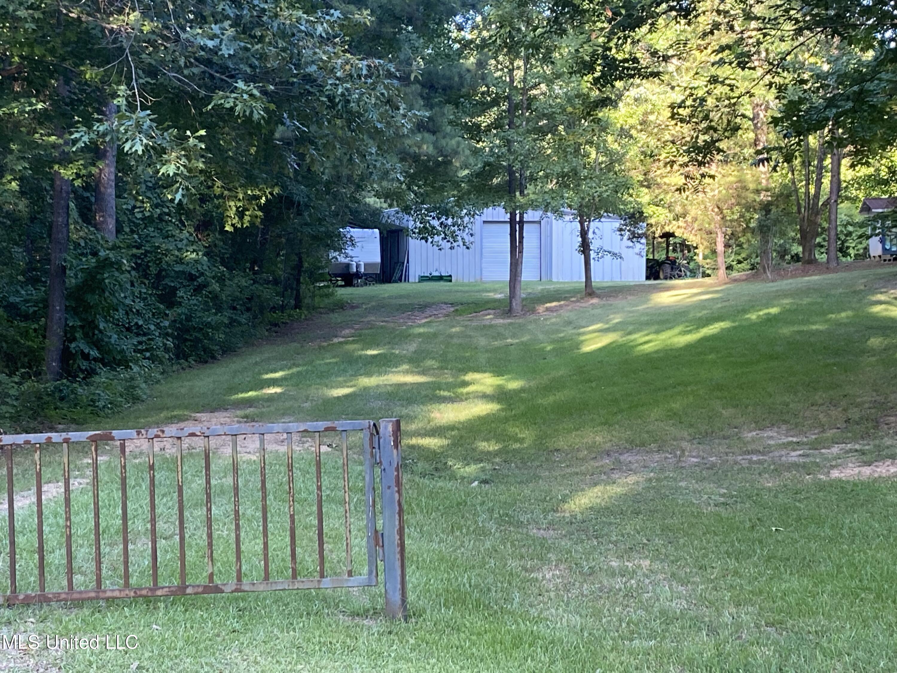 2263 Cleary Road Florence, MS 39073 - Photo 40 of 40 BEC02DE0-C2AE-4016-A161-C2E0908C9C0A