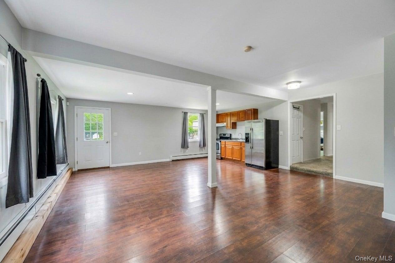 485 Canal Road Port Jefferson Station, NY 11776 - Photo 29 of 44