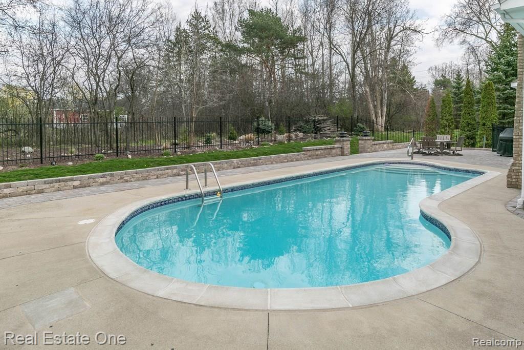 3631 Aynsley Drive Rochester Hills, MI 48306 - Photo 33 of 40