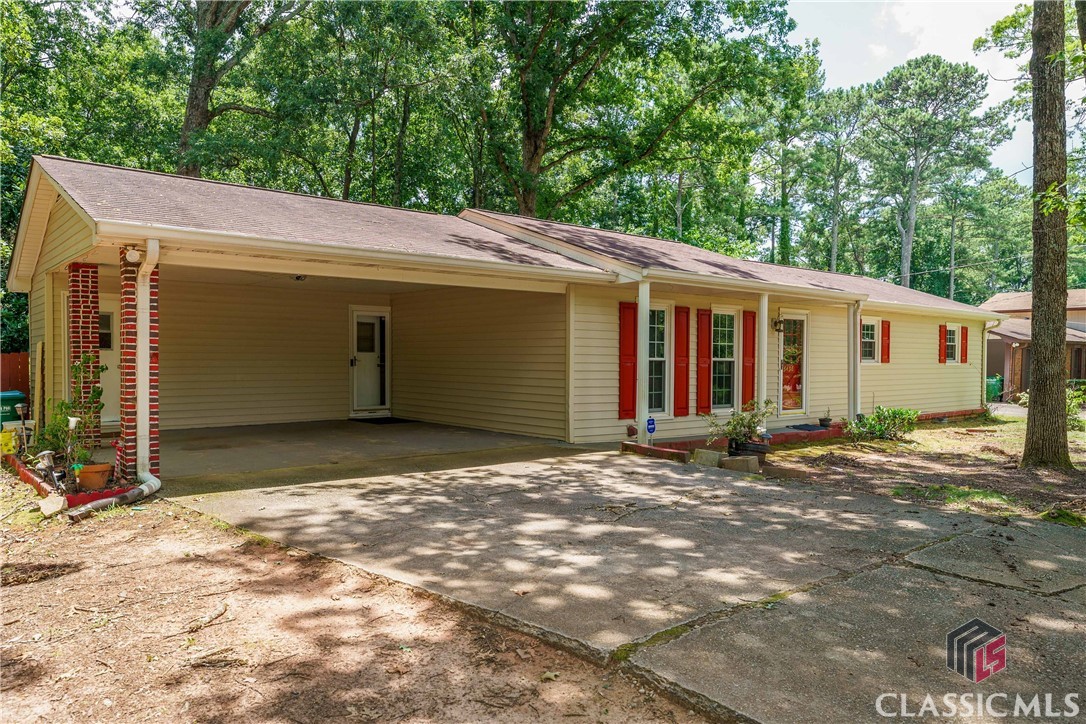 5436 Wydella Road Southwest Lilburn, GA 30047 - Photo 2 of 16 Gallery Image 2