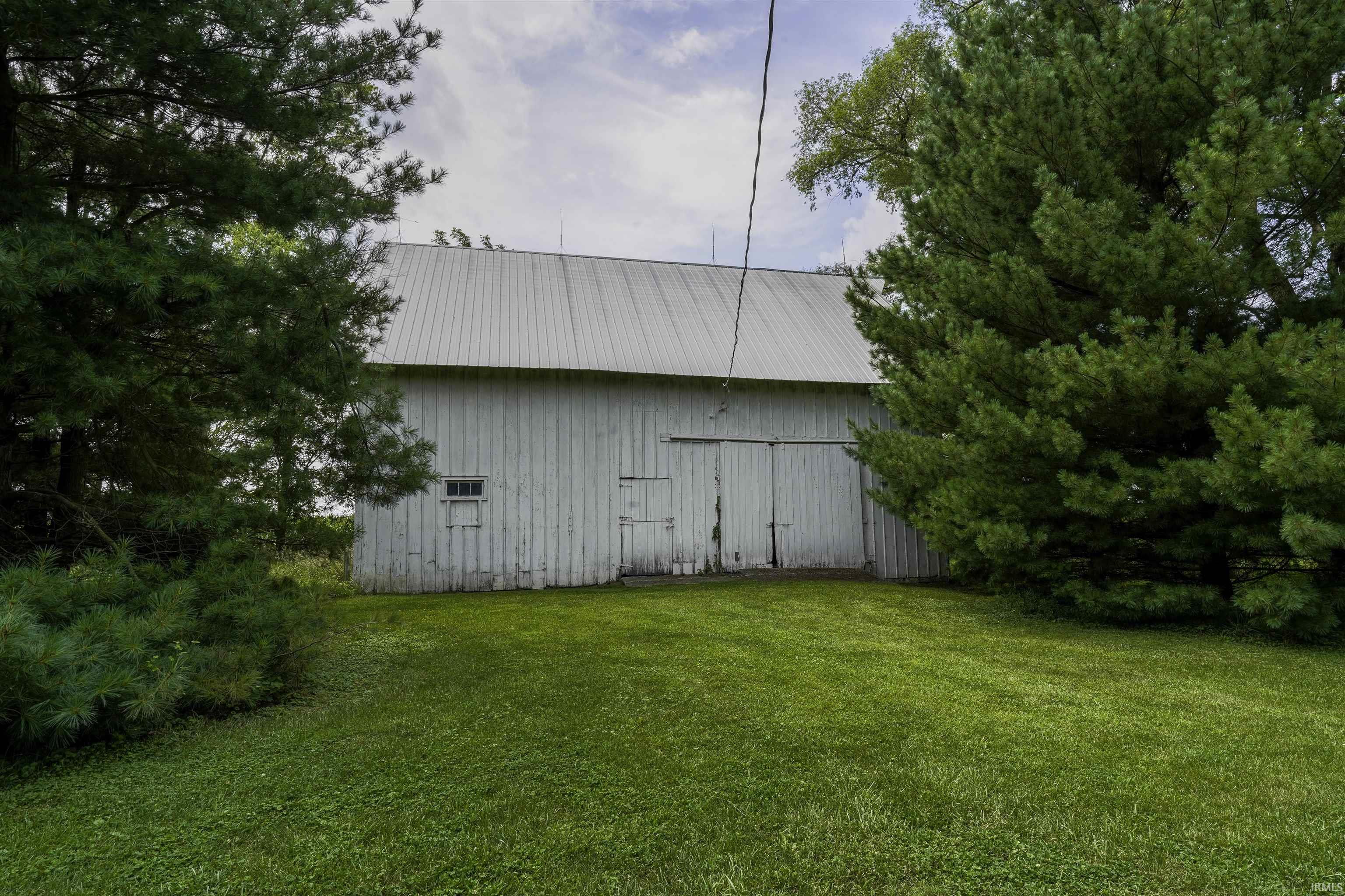 8411 West Division Road Williamsport, IN 47993 - Photo 8 of 34 Gallery Image 8