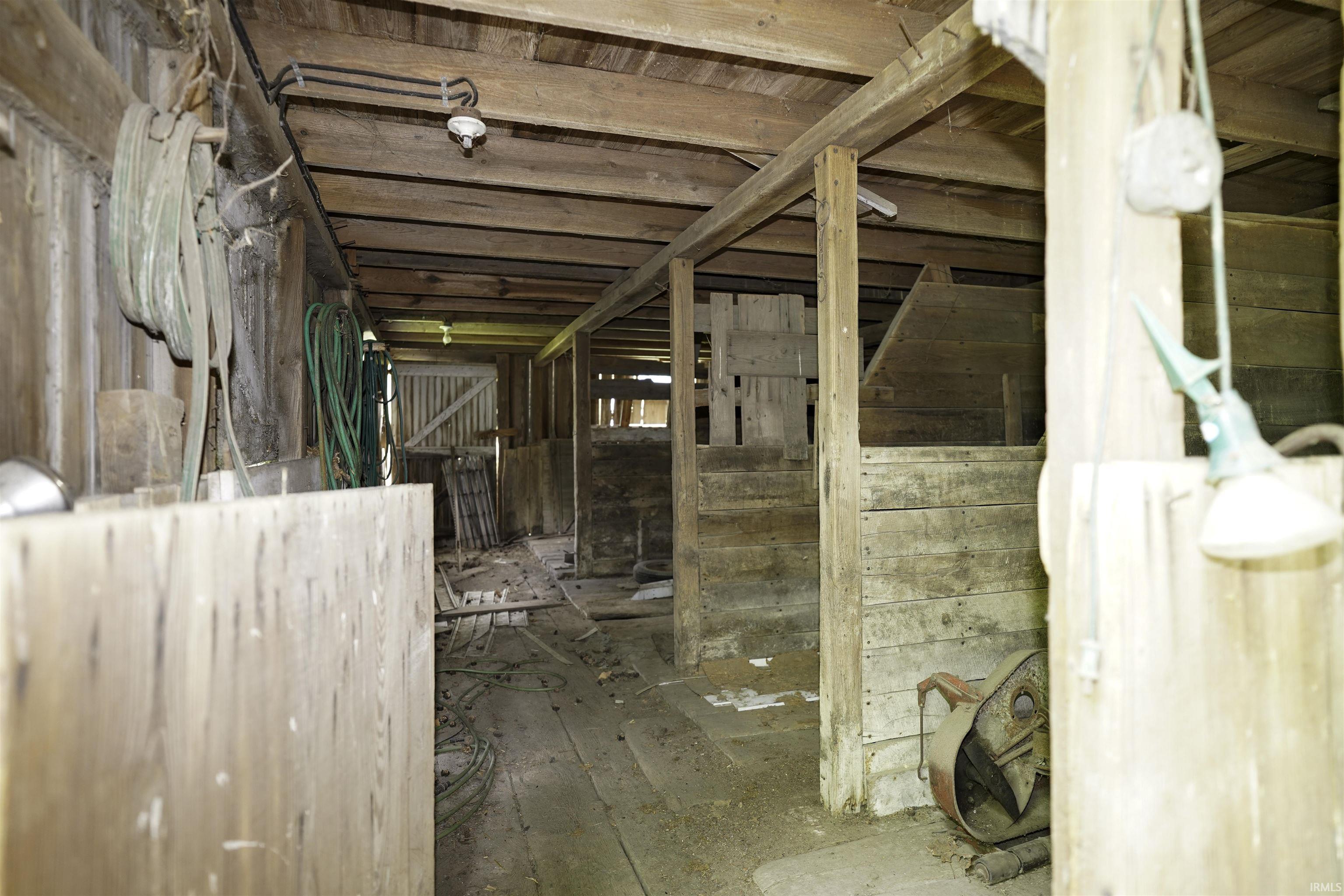 8411 West Division Road Williamsport, IN 47993 - Photo 10 of 34 Gallery Image 10
