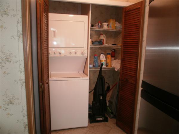 17 Castle Road Attleboro, MA 02703 - Photo 18 of 19 Gallery Image 18
