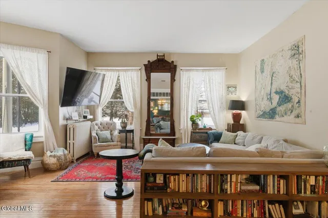 $1,290,000 | 278 Ballston Avenue, Saratoga Springs, NY 12866