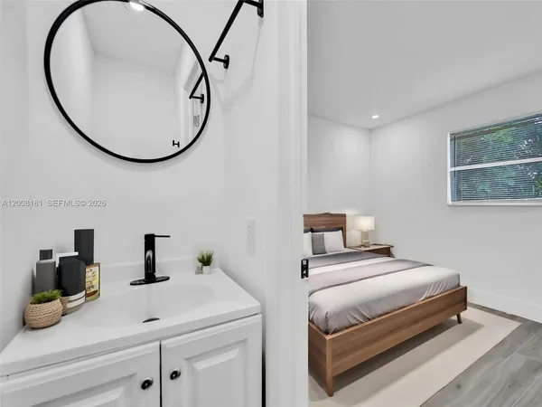 $2,495 | 5740 Mayo Street, Hollywood, FL 33023