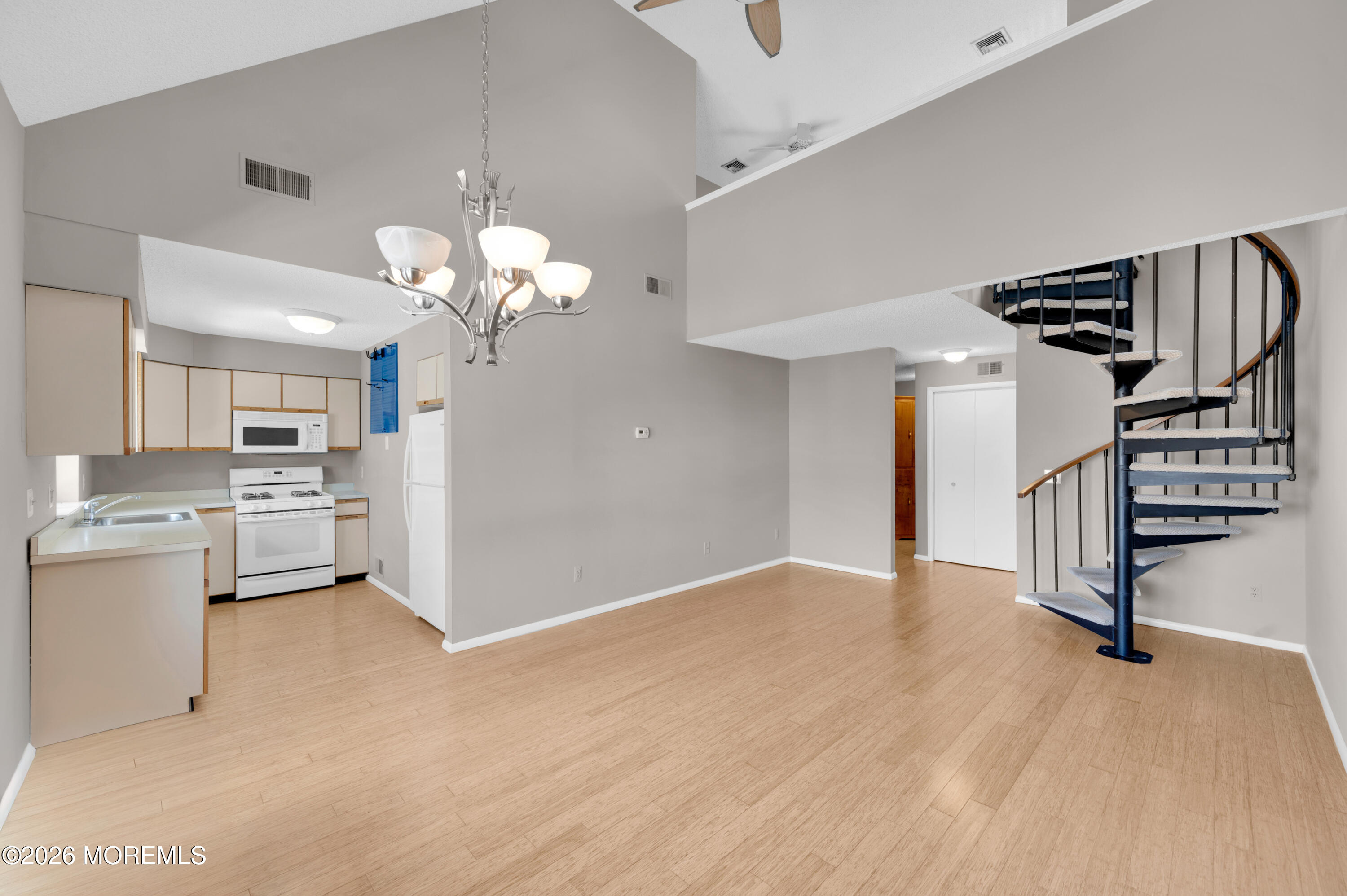 2230 Bridge Avenue, Unit 4 Point Pleasant, NJ 08742 - Photo 16 of 27 2230 Bridge Ave #4