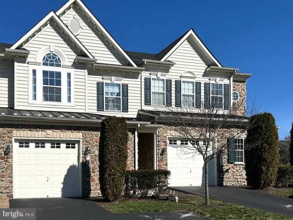 $3,200 | 338 Village Way, Chalfont, PA 18914