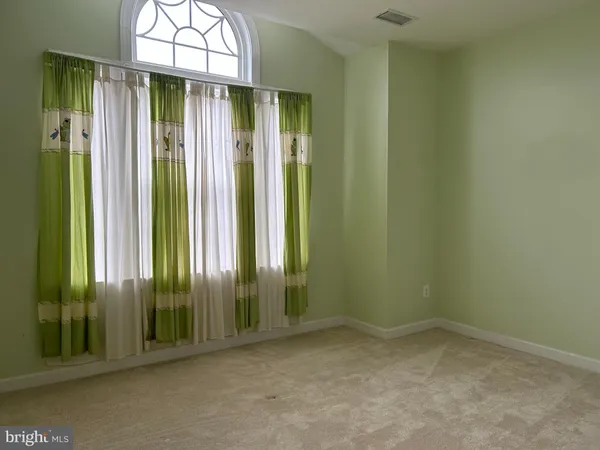 $3,200 | 338 Village Way, Chalfont, PA 18914