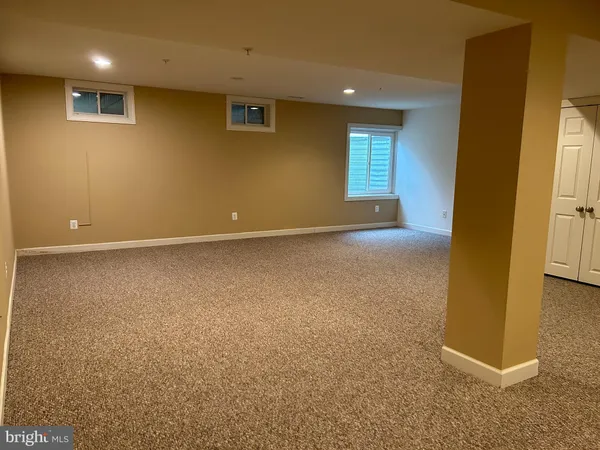 $3,200 | 338 Village Way, Chalfont, PA 18914