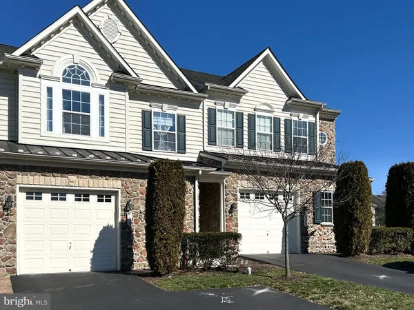 $3,200 | 338 Village Way, Chalfont, PA 18914