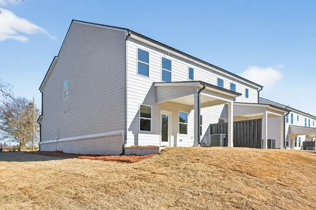 $299,900 | 548 Madison Street, Unit 110, Commerce, GA 30529