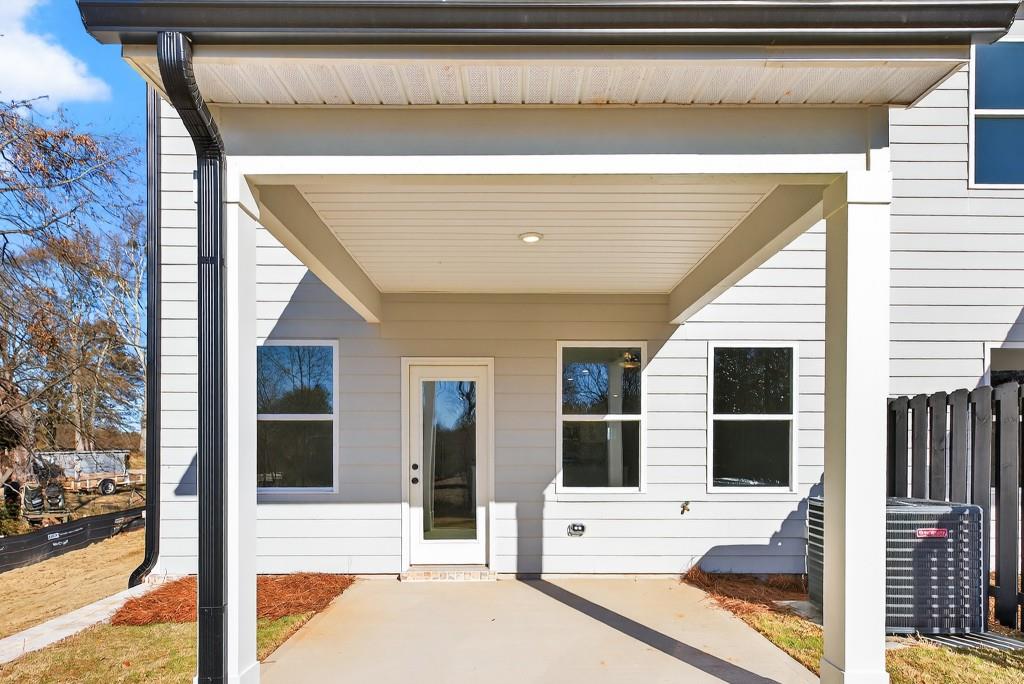 548 Madison Street, Unit 110 Commerce, GA 30529 - Photo 39 of 43