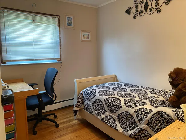 $695,000 | 43 Duelk Avenue, Monroe, NY 10950