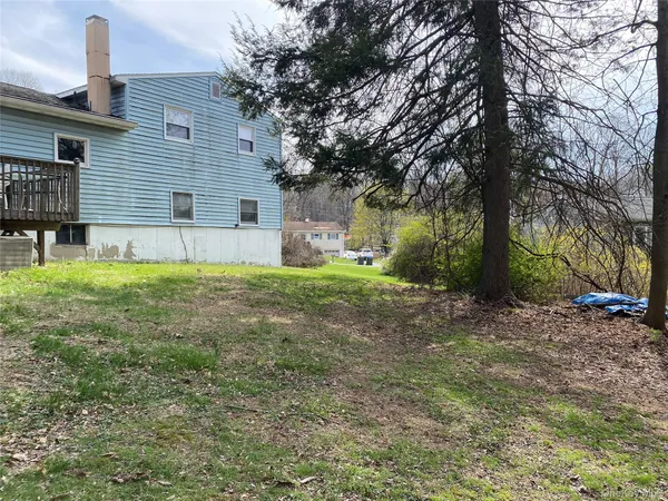 $695,000 | 43 Duelk Avenue, Monroe, NY 10950