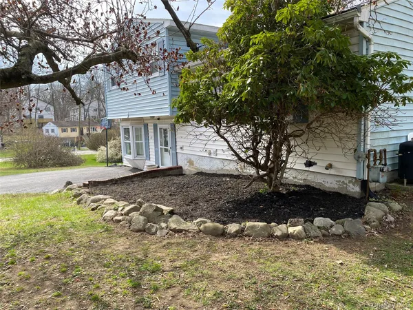 $695,000 | 43 Duelk Avenue, Monroe, NY 10950