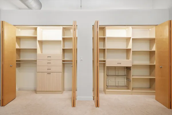 $4,000 | 1224 West Van Buren Street, Unit 709, Chicago, IL 60607