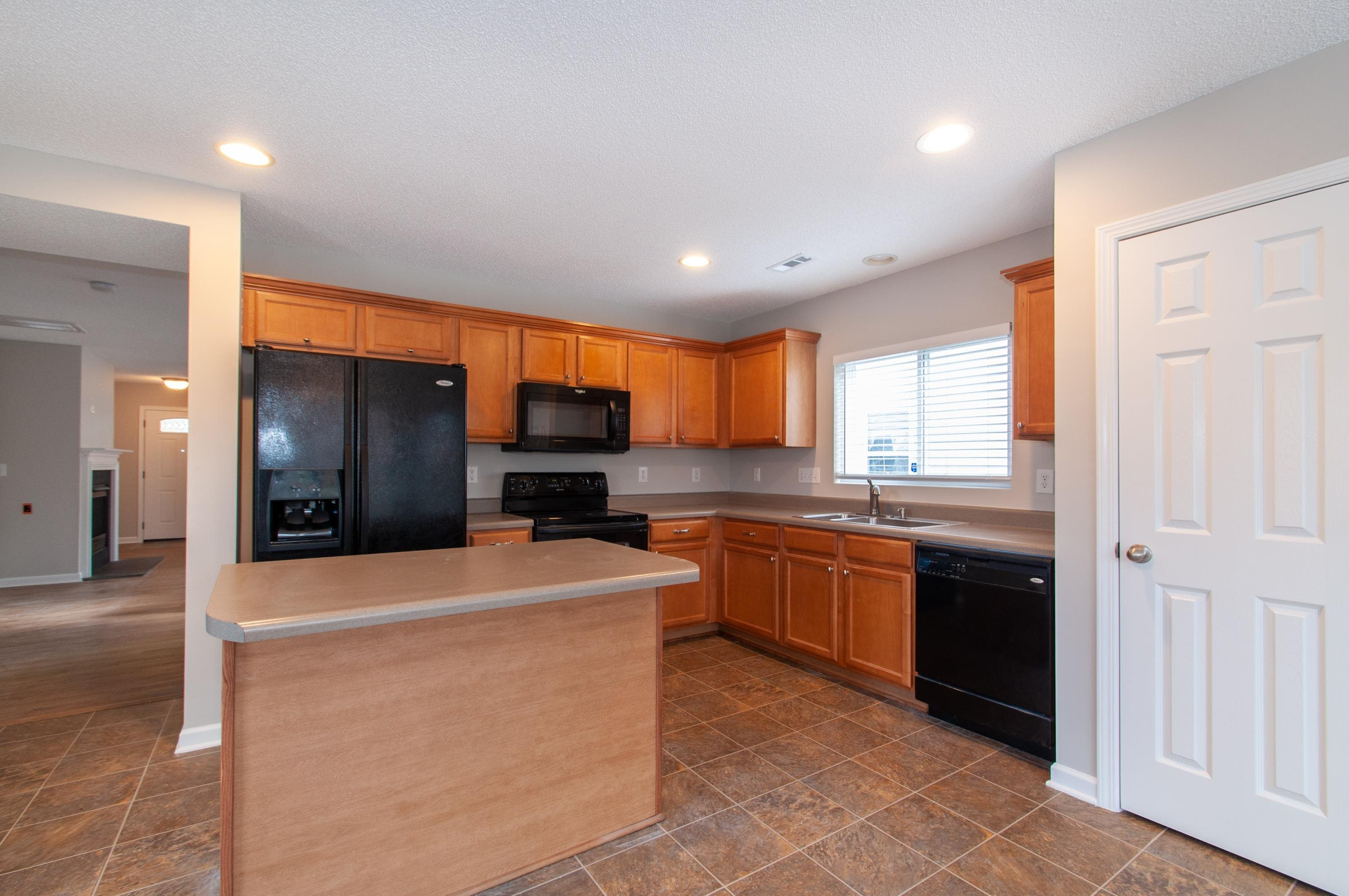 3808 Tryon Ridge Drive Raleigh, NC 27610 - Photo 7 of 30 Kitchen
