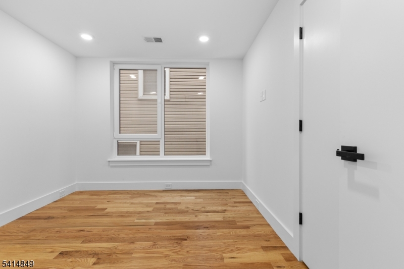 37 South 7th Street, Unit 2 Newark, NJ 07107 - Photo 19 of 40